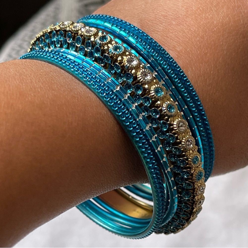 PICK 3 FOR $15 ANY INDIAN BANGLE LISTINGS! Indian Blue Gold Tone Metal Bangles